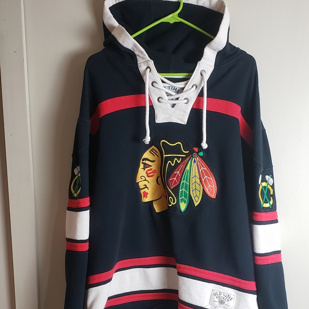 Chicago Blackhawks old time hockey hoodie size large